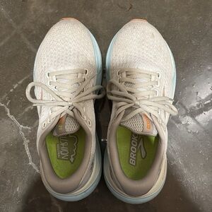 Women’s Brooks Glycerin 21